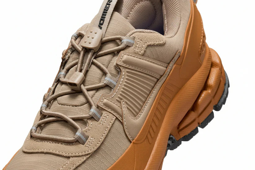 NIKE ZOOM VOMERO
