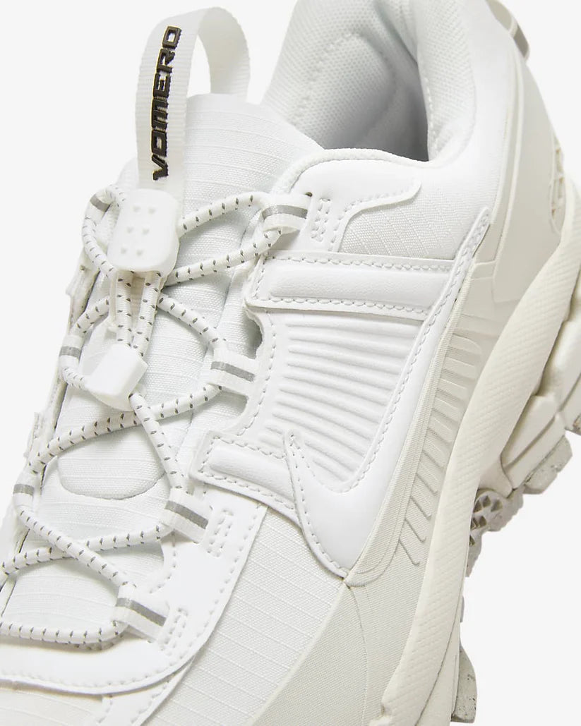 NIKE ZOOM VOMERO CREAM WHITE