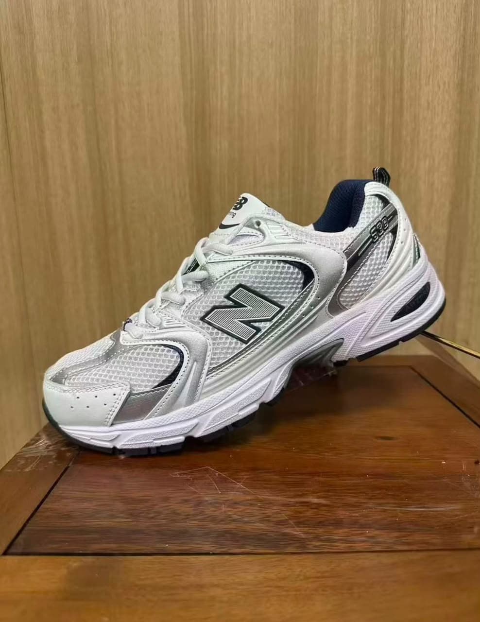 NEW BALANCE 530